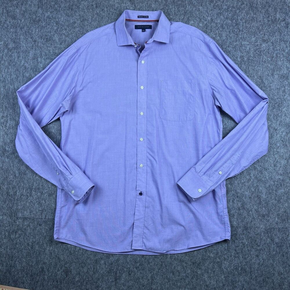 Tommy Hilfiger Men's Button Down Dress Shirt Purple Regular Fit Size 16.5 36-37